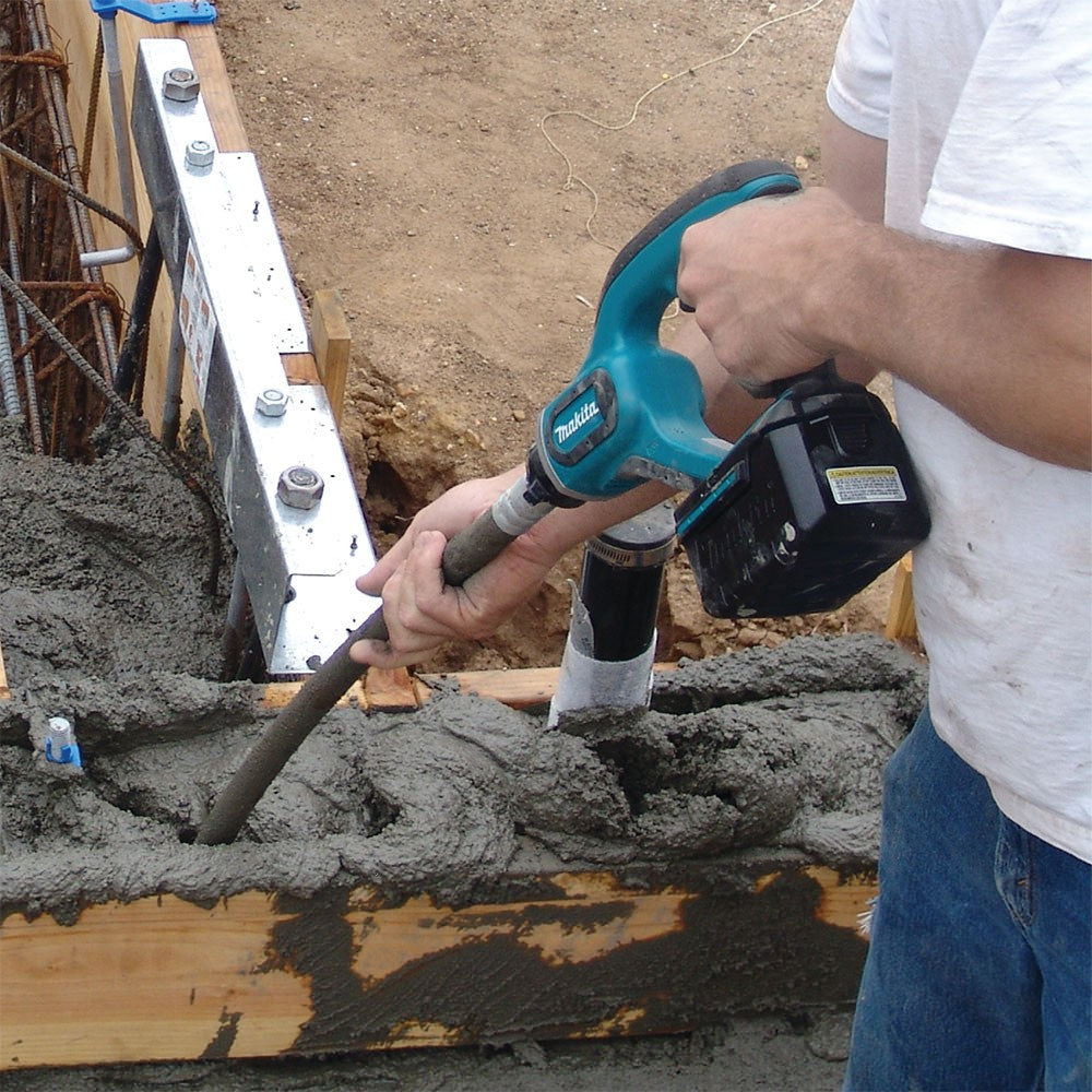 Makita XRV01Z 18V LXT 4' Concrete Vibrator (Tool Only)