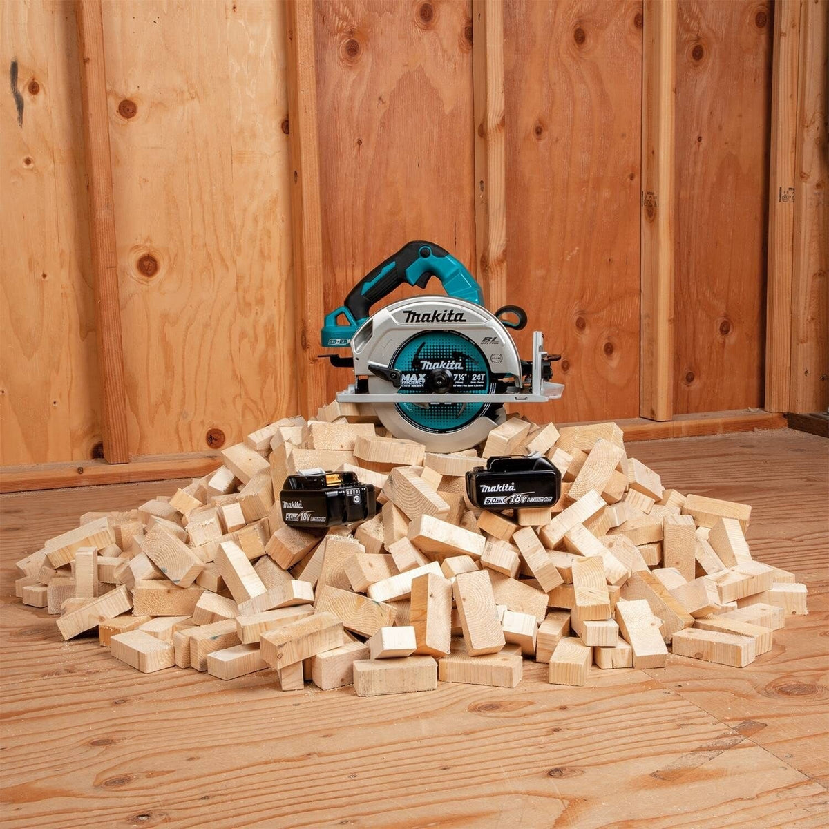 Makita XSH06PT 18V X2 LXT Lithium-Ion (36V) Brushless 7-1/4" Circular Saw