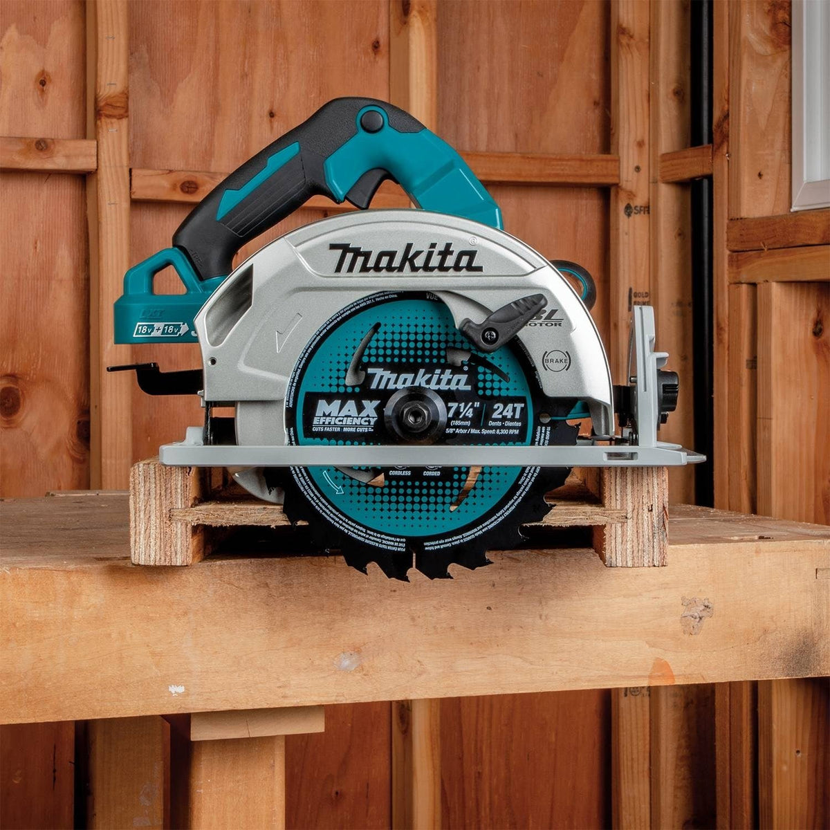 Makita XSH06Z 18V X2 LXT (36V) Brushless 7-1/4" Circular Saw, Tool Only