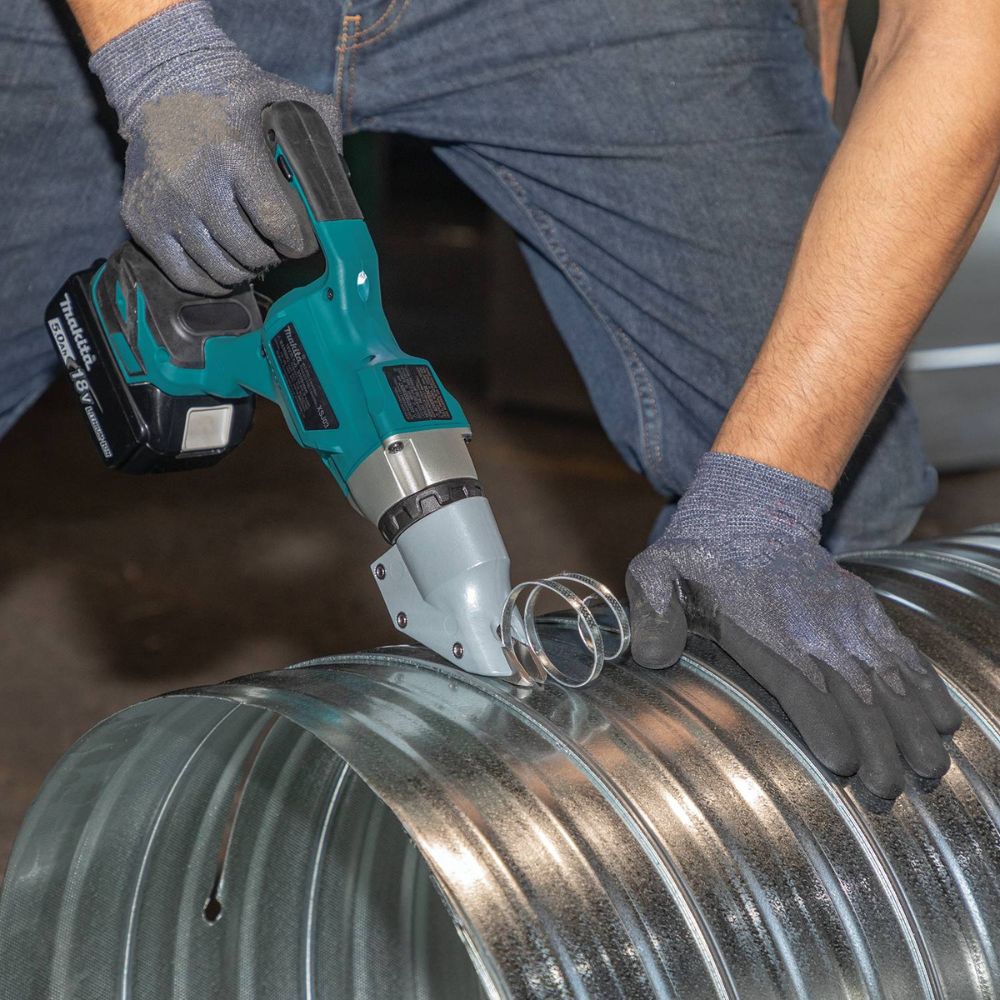Makita XSJ03T 18V LXT Lithium-Ion Brushless Cordless 14 Gauge Straight Shear Kit, bag (5.0Ah)