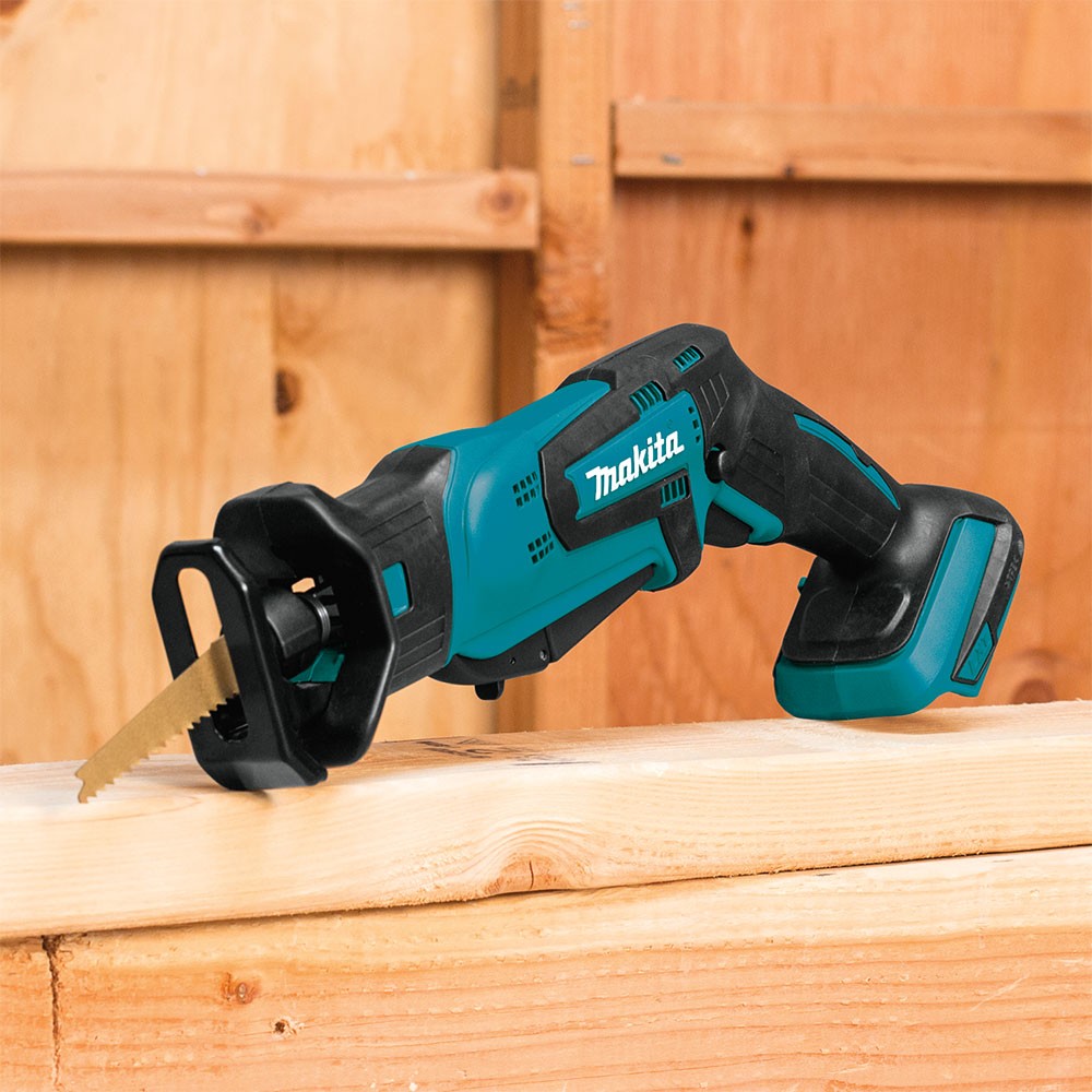 Makita XT614SX1 18V LXT Lithium-Ion Cordless 6-Piece Combo Kit (3.0Ah)