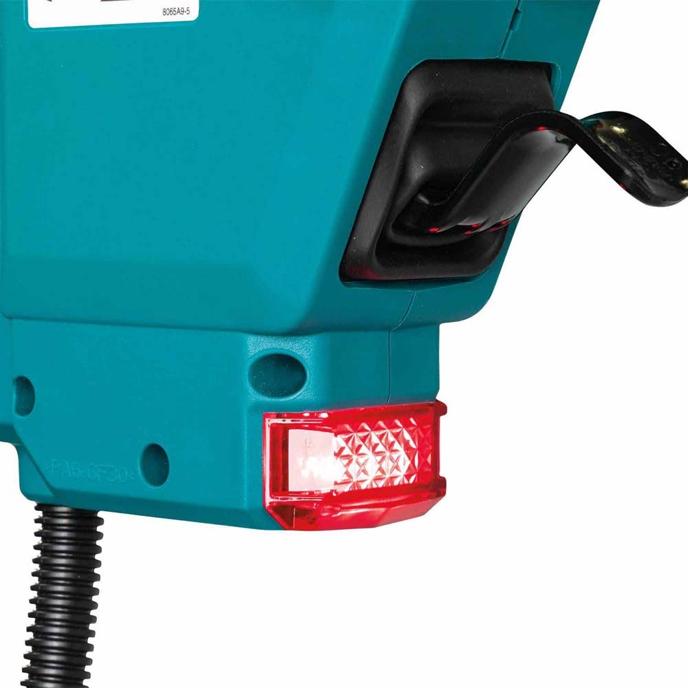 Makita XUC04Z 36V (18V X2) LXT Brushless Material Handling, Dump Bucket, Tool Only