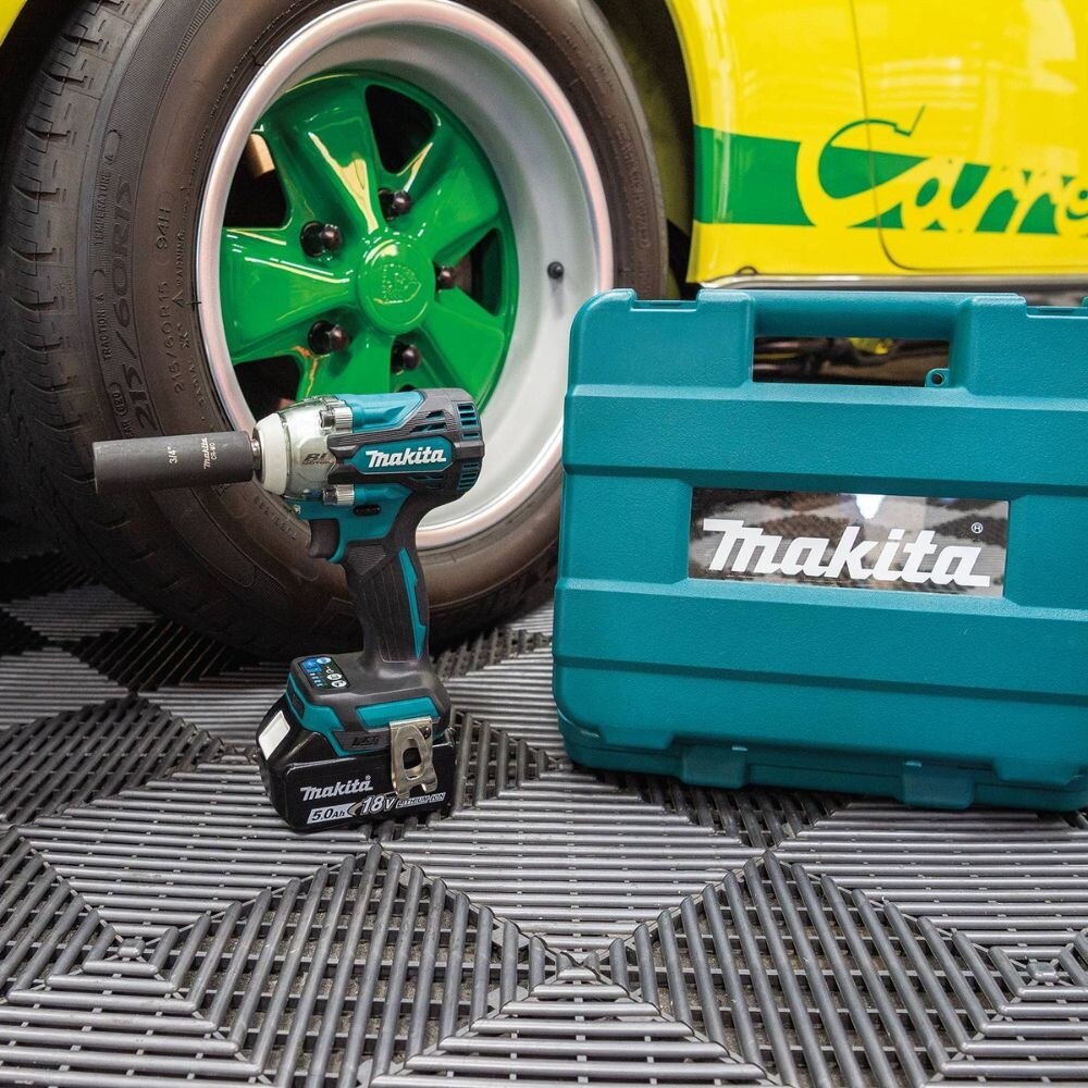 Makita XWT15T 18V LXT Lithium-Ion Brushless Cordless 4-Speed 1/2" Sq. Drive Impact Wrench Kit w/ Detent Anvil, var. spd., rev., L.E.D. Light, bag (5.0Ah)