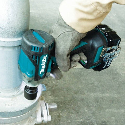 Makita XWT15T 18V LXT Lithium-Ion Brushless Cordless 4-Speed 1/2" Sq. Drive Impact Wrench Kit w/ Detent Anvil, var. spd., rev., L.E.D. Light, bag (5.0Ah)