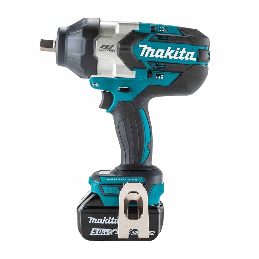 Makita XWT19T 18V LXT Lithium-Ion Brushless Cordless 3-Speed 1/2" Sq. Drive Impact Wrench Kit w/ Detent Anvil (5.0Ah)