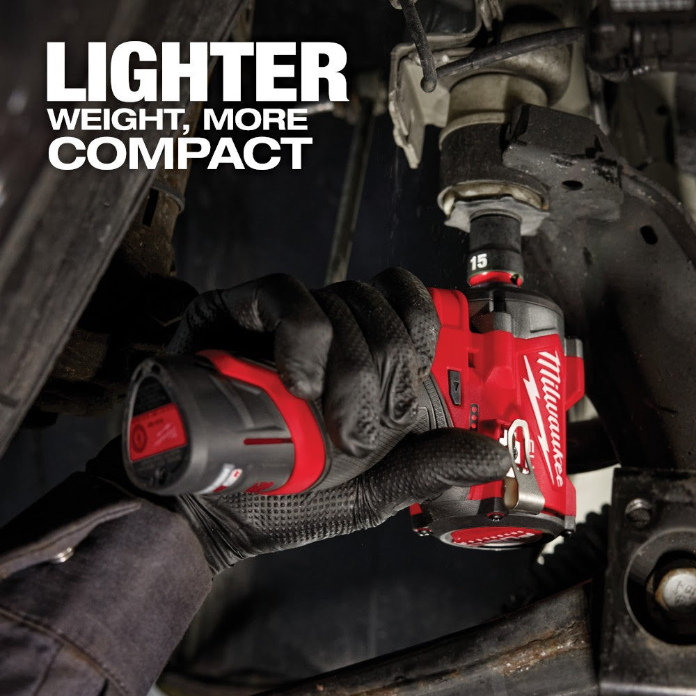 Milwaukee 2563-22 M12 FUEL Stubby 1/2" Impact Wrench Kit