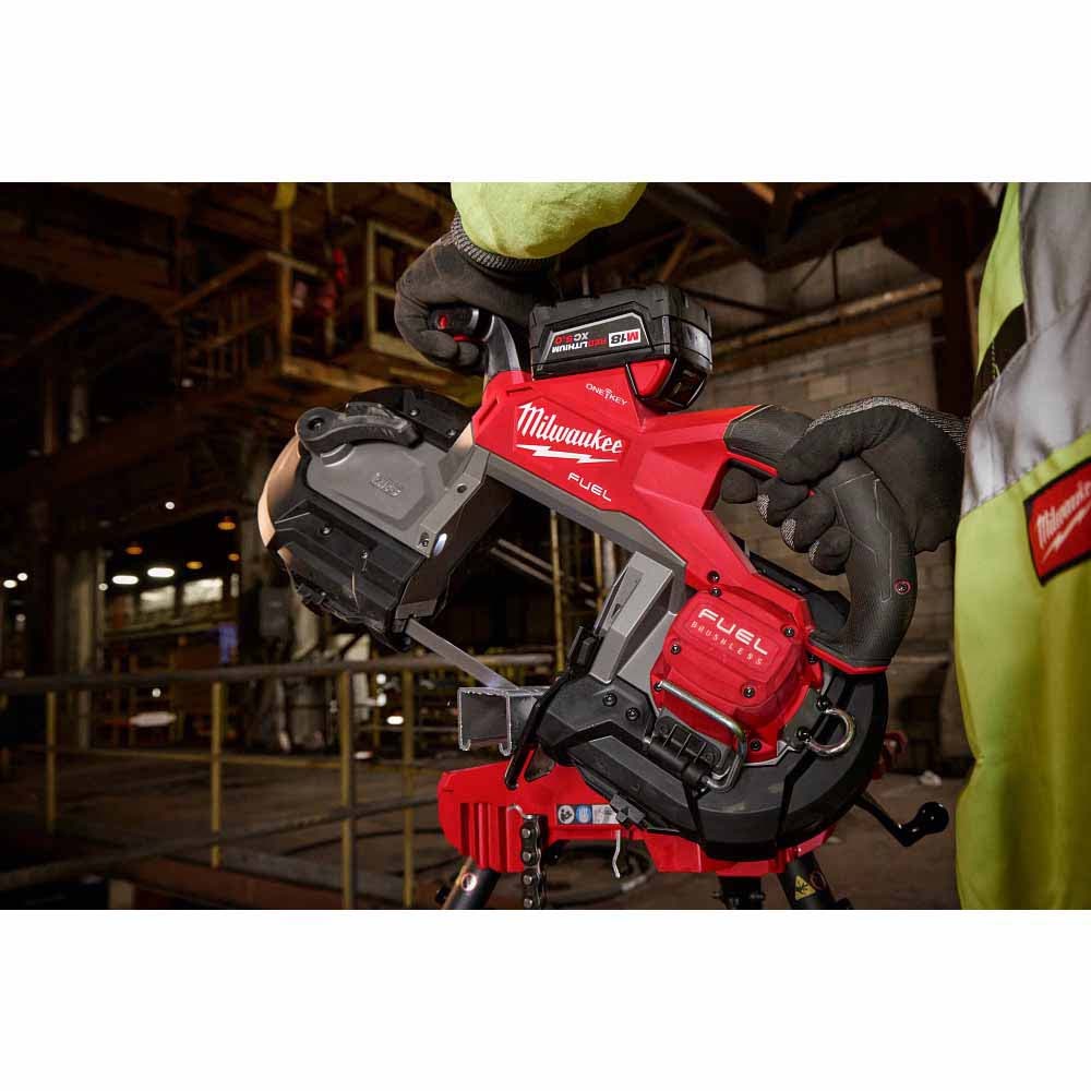 Milwaukee 2929S-22 M18 FUEL Dual Trigger Deep Cut Band Saw Kit