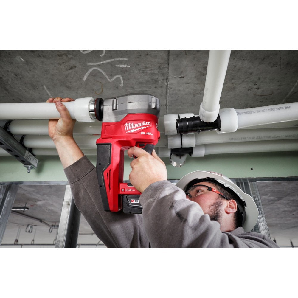 Milwaukee 2932-22XC M18 FUEL™ 2" ProPEX® Expander Kit w/ ONE-KEY™
