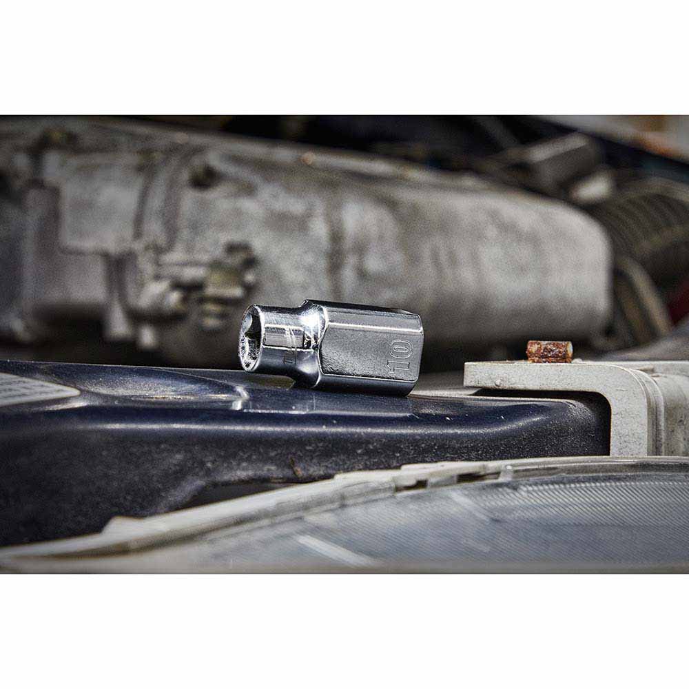 Milwaukee 48-22-9044 25pc 1/4" Drive Metric & SAE Ratchet and Socket Set with FOUR FLAT SIDES