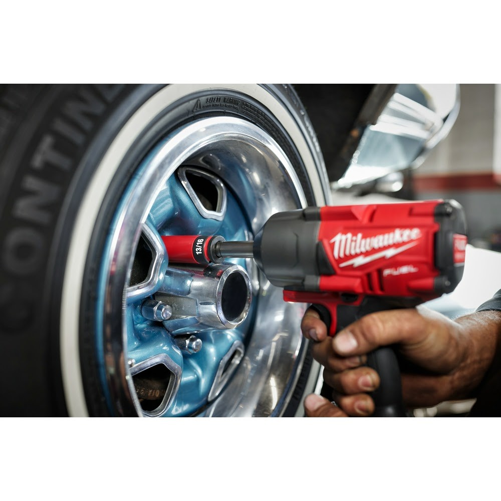 Milwaukee 49-66-7830 SHOCKWAVE Impact Duty 1/2 Drive Metric 3PC Lug Nut Wheel Socket Set