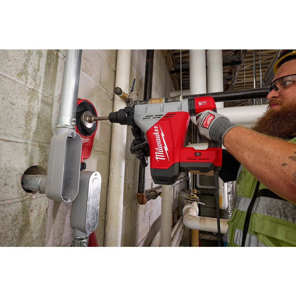 Milwaukee 5518-21 1-3/4" SDS MAX Rotary Hammer 15 amp., AVS