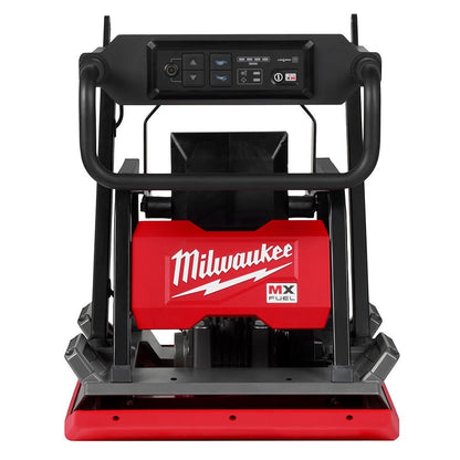 Milwaukee MXF220-2HD MX FUEL Lithium-Ion 20 in. Plate Compactor Kit with (2) FORGE HD12.0 Batteries and (1) MX FUEL Super Charger